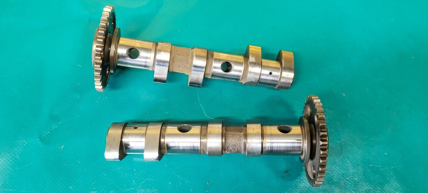 Arbres à cames 500 T-Max Yamaha 2004 5GJ00
