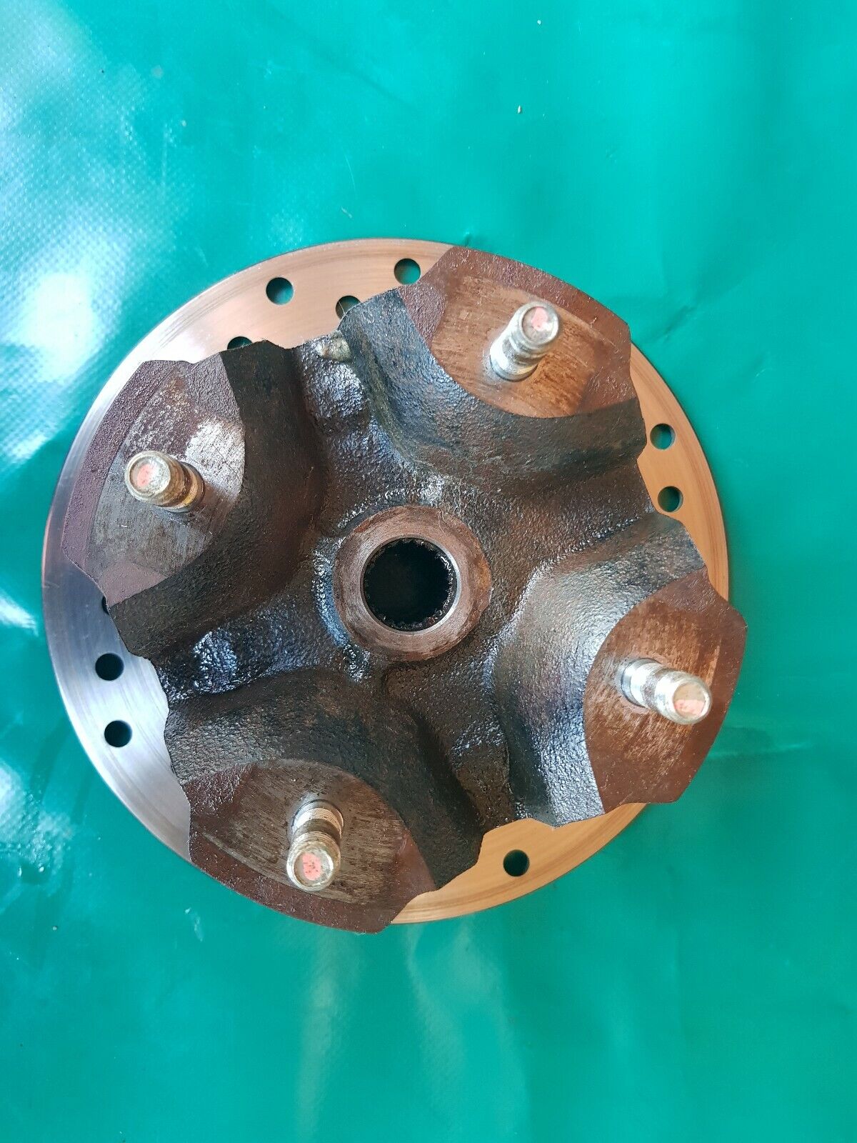Étoile de roue avant droite avec disque masaï masai A700 2009 (dinli)