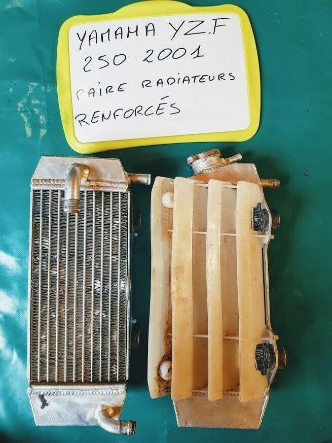 Radiateurs renforcés (la paire) avec écopes d'air YAMAHA 250 YZF de 2001