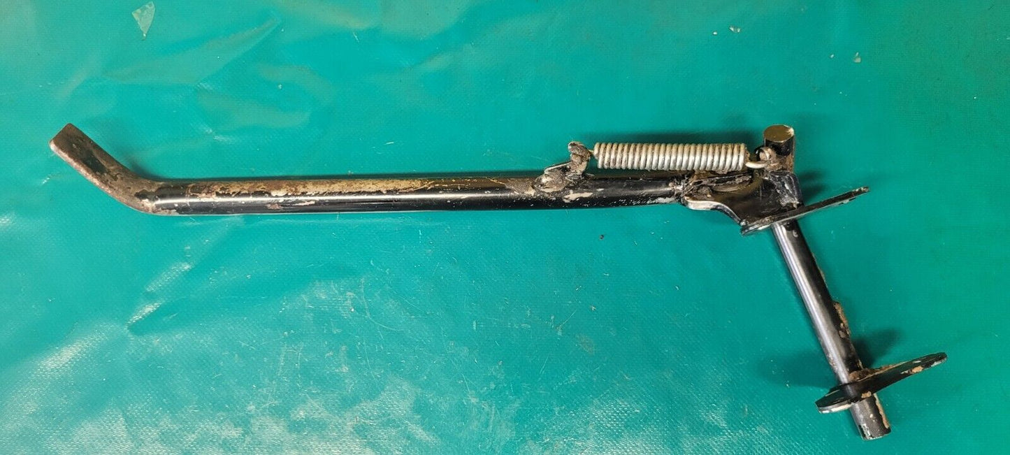 Bequille latérale 50 TS Suzuki er 21