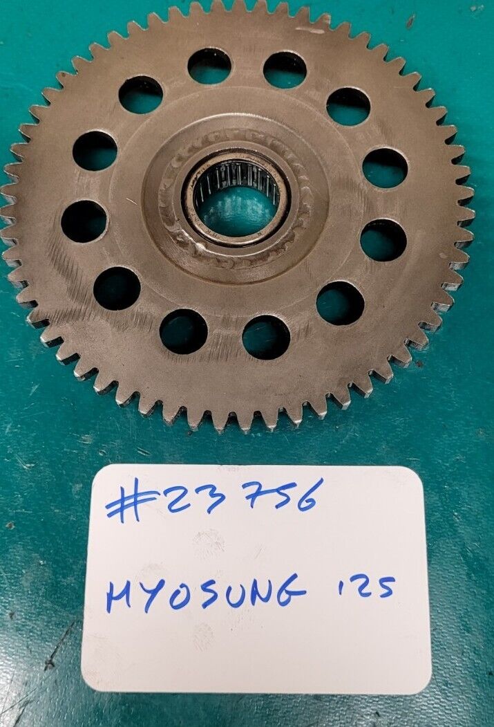 Pignon Entraînement De Démarreur Derrière Rotor HYOSUNG GV 125 Aquila 06 (23756)