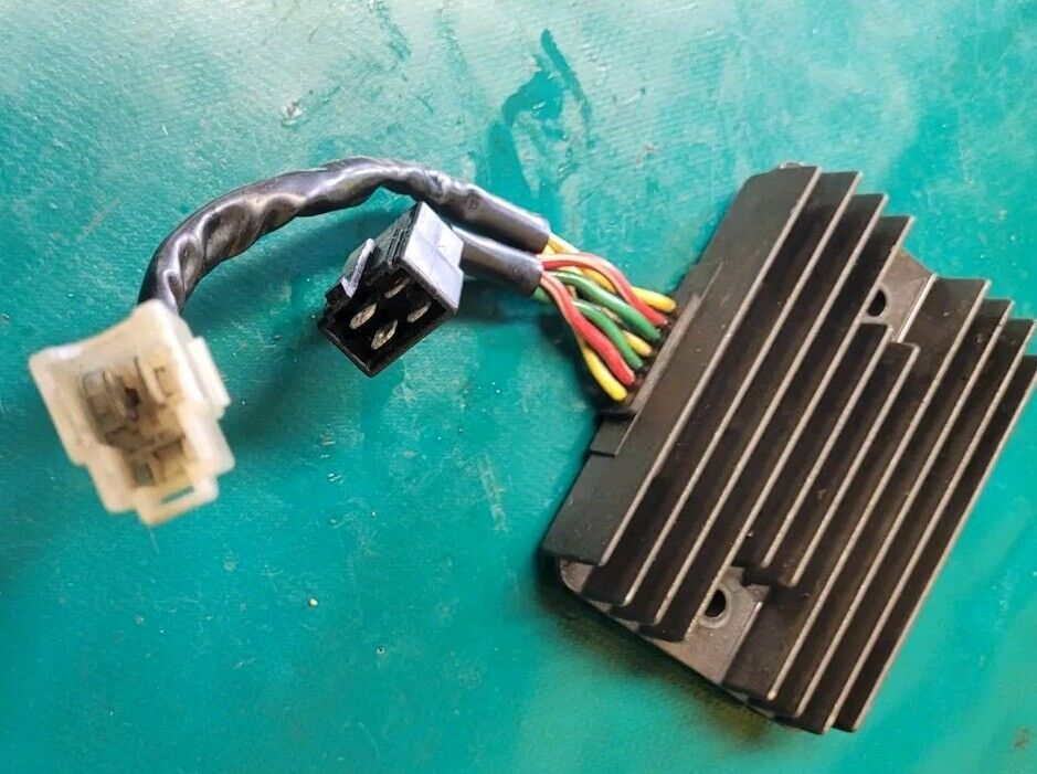 Regulateur De Tension Ducati Multistrada 1000ds 2003 (#24601)