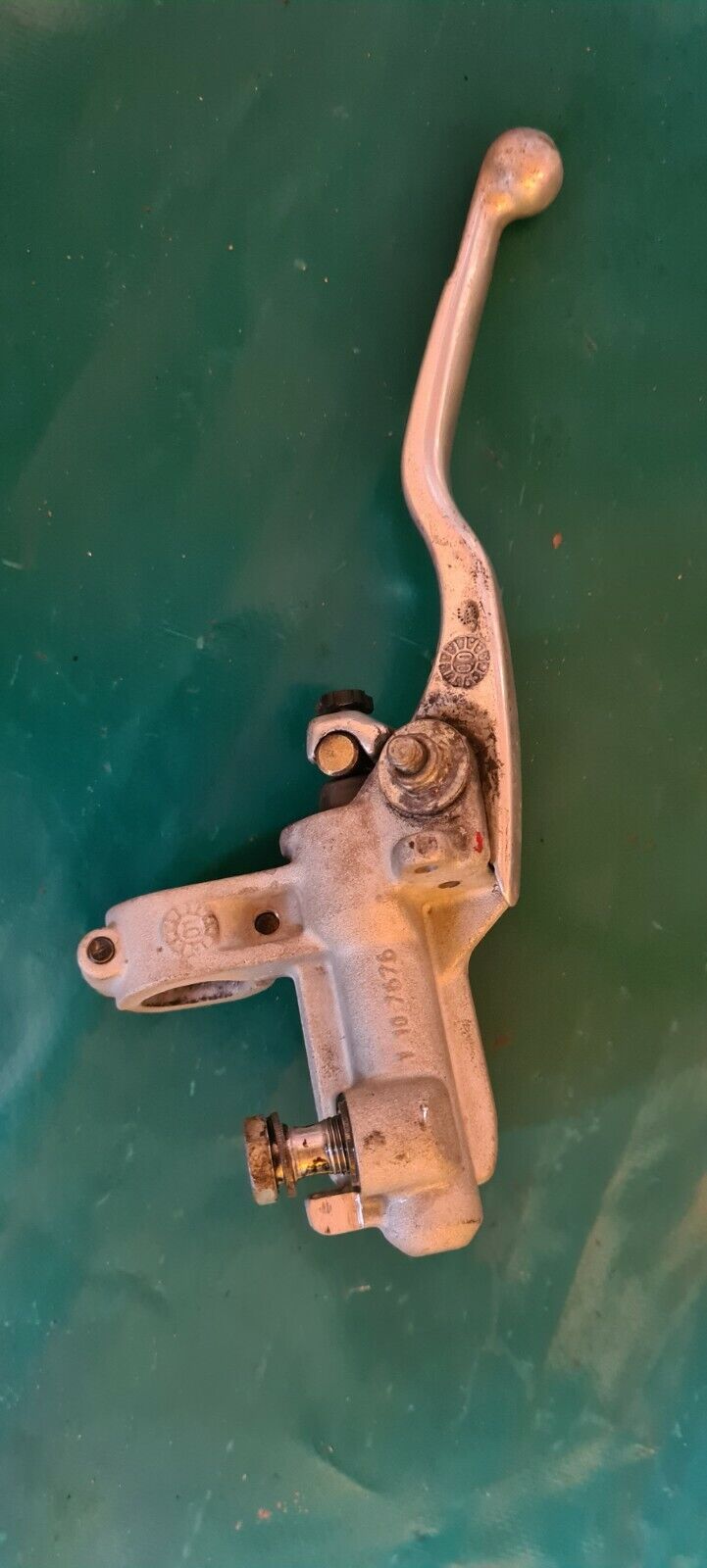 Maître cylindre de frein avant brembo 450 VOR 2000
