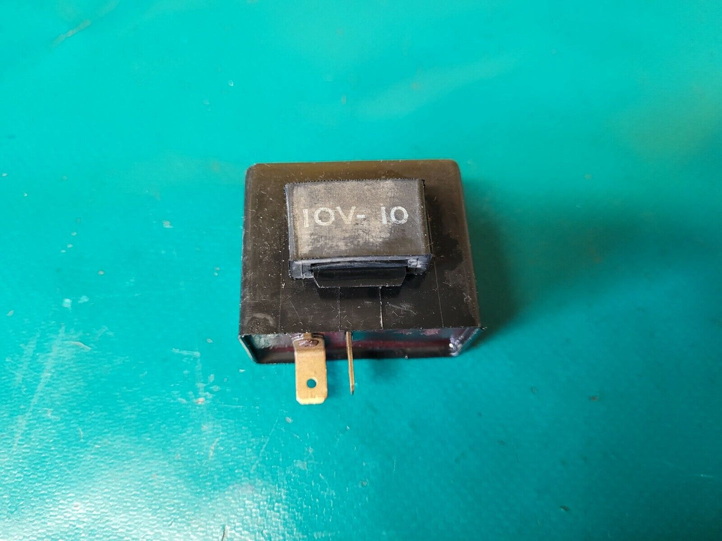 Centrale clignotant YAMAHA 125 DT lc modele 10V