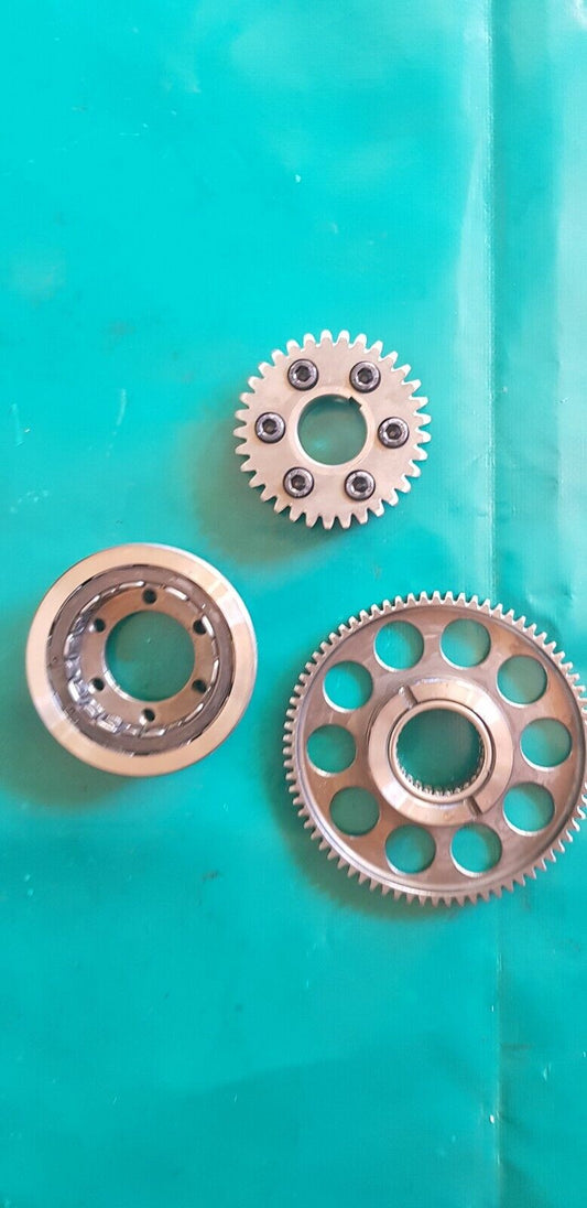 Engrenage sur vilebrequin côté embrayage KTM 400 exc F 2002