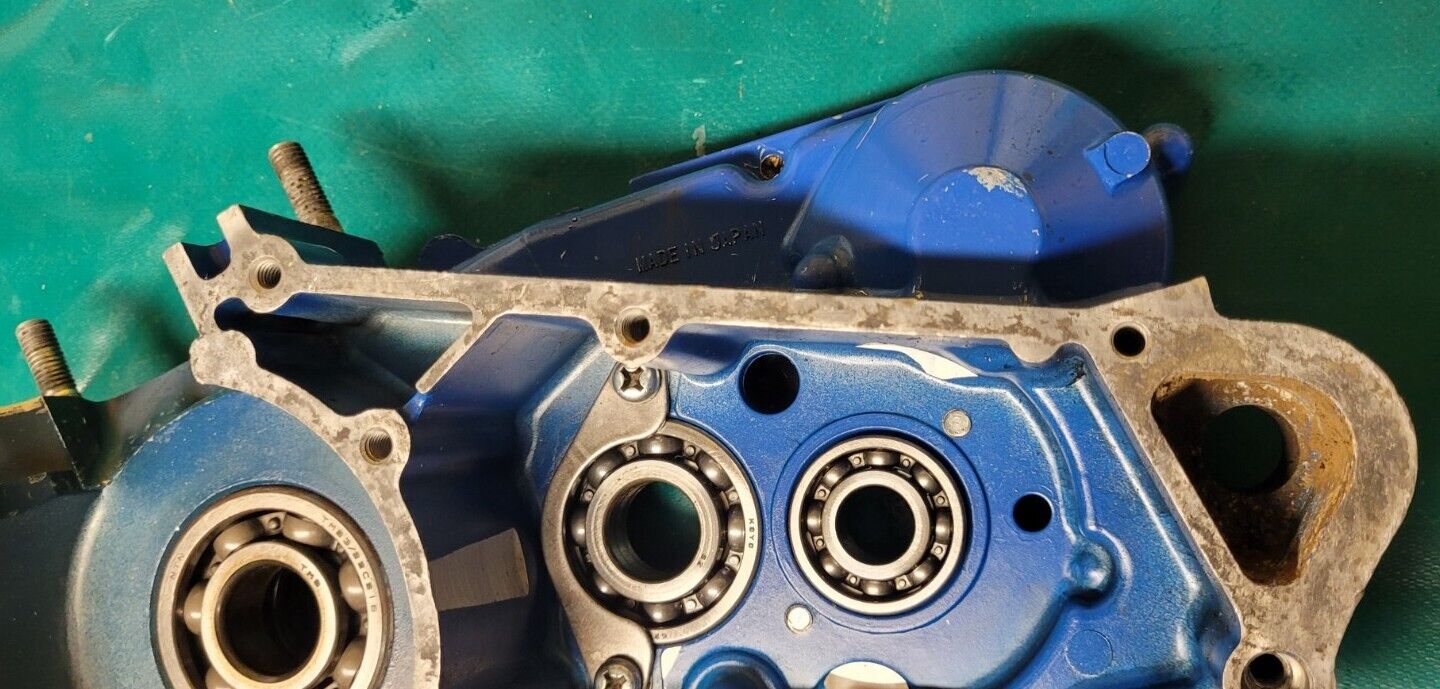 Carter Moteur Côté Embrayage Suzuki 125 rm 1987 Type Rf13a (Rf #23352)