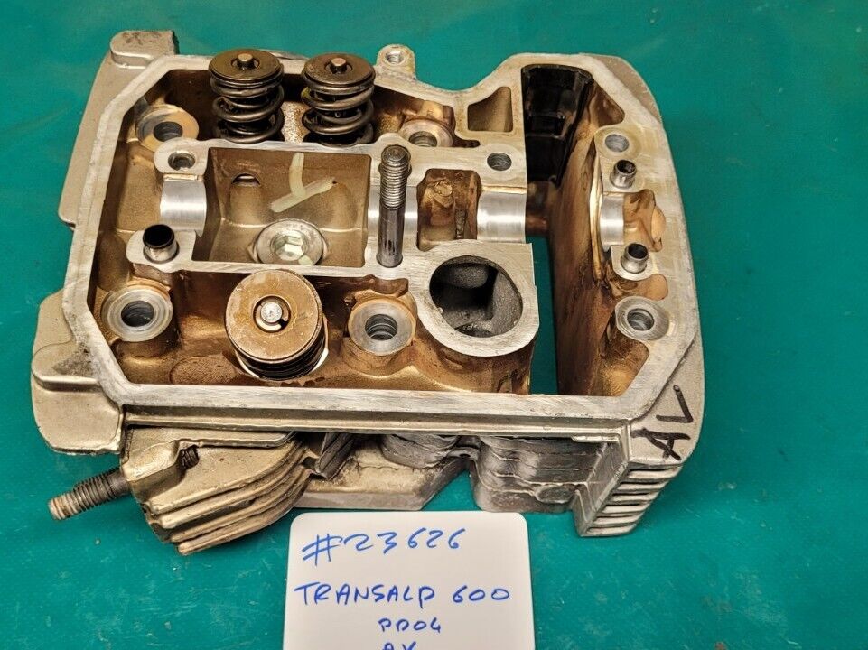 Culasse Avant 600 Transalp 1997 (#23626)
