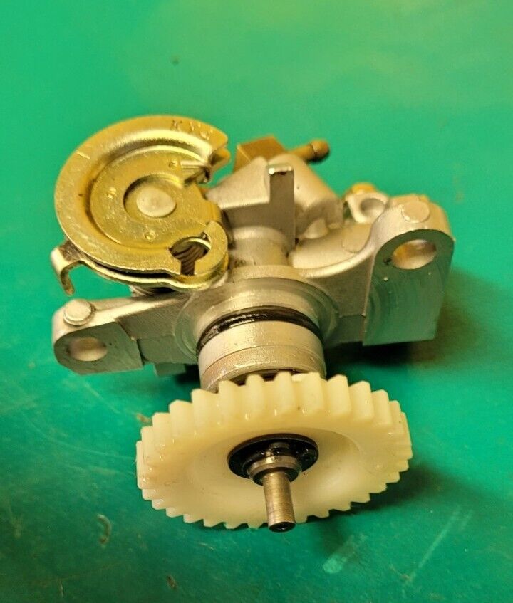 Pompe À Huile Graissage Séparé HONDA  125 CRM 1991 (24050 )