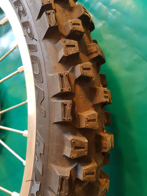 Roue avant complète jante EXCEL pneu SCORPION MX SUZUKI 450 RMZ de 2006