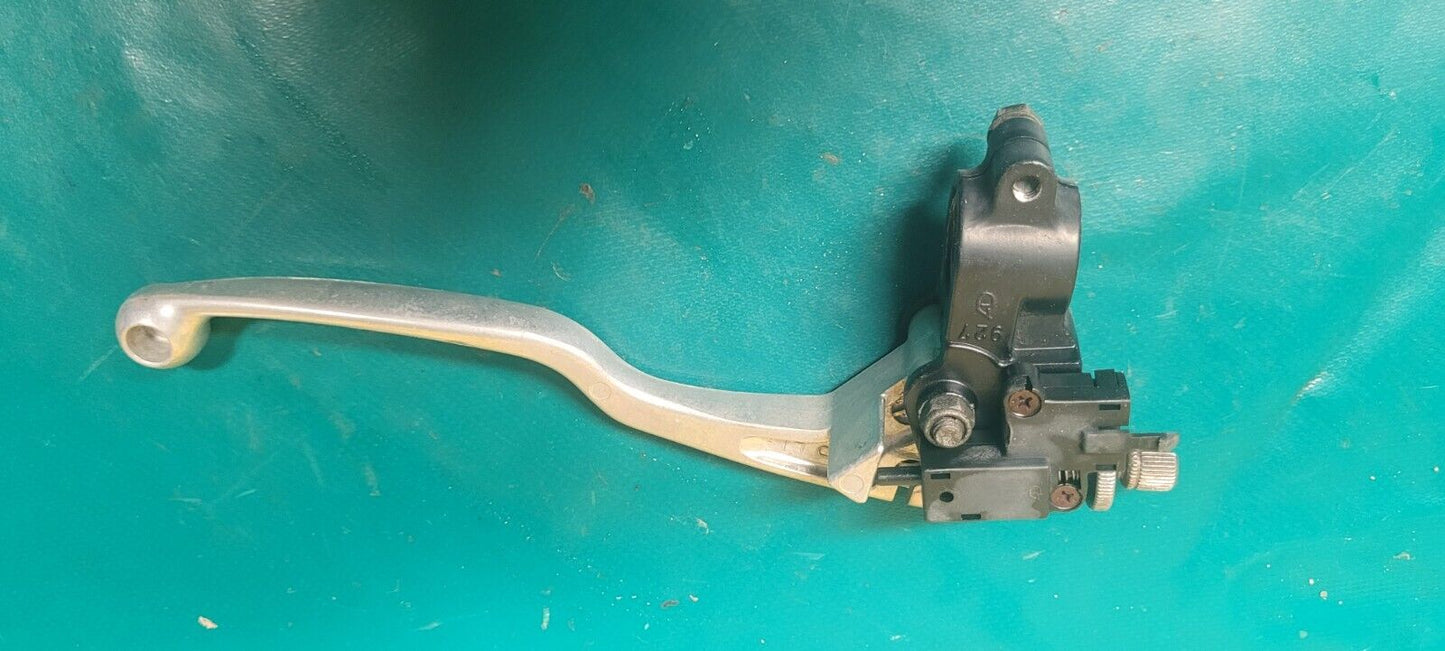 Cocotte et levier d'embrayage KAWASAKI 125 eliminator 1999