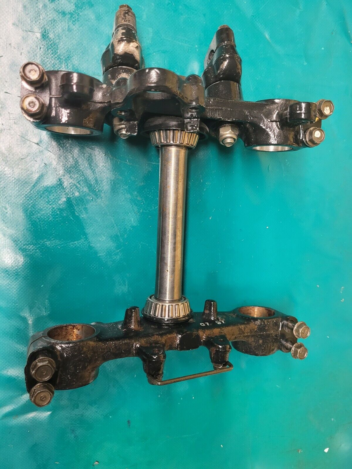 Tes de fourche avec pontet de guidon 125 Honda transcity NX 1997