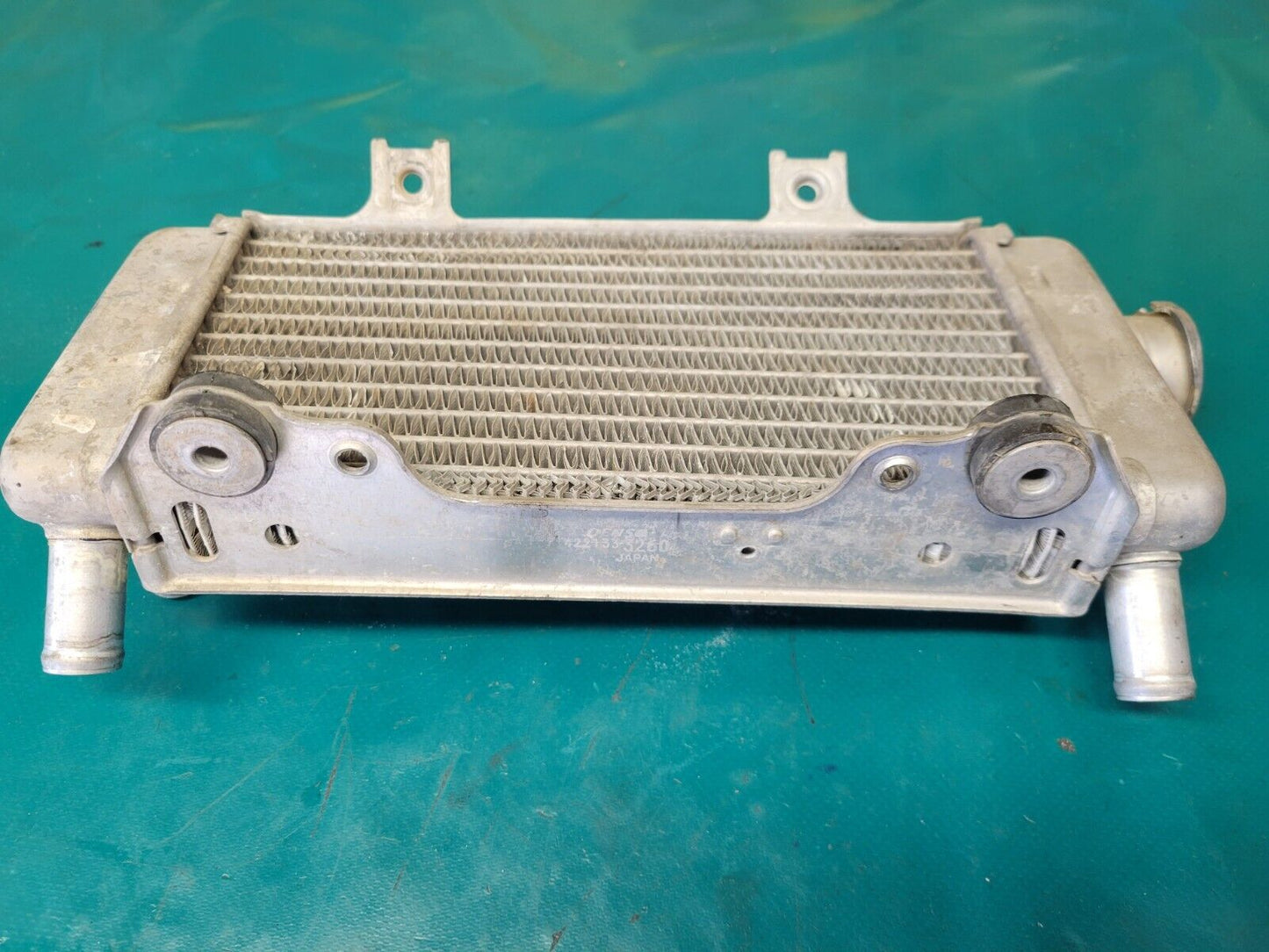 Radiateur Côté avec Bouchon Honda 250 CRF 2005 (#23555)