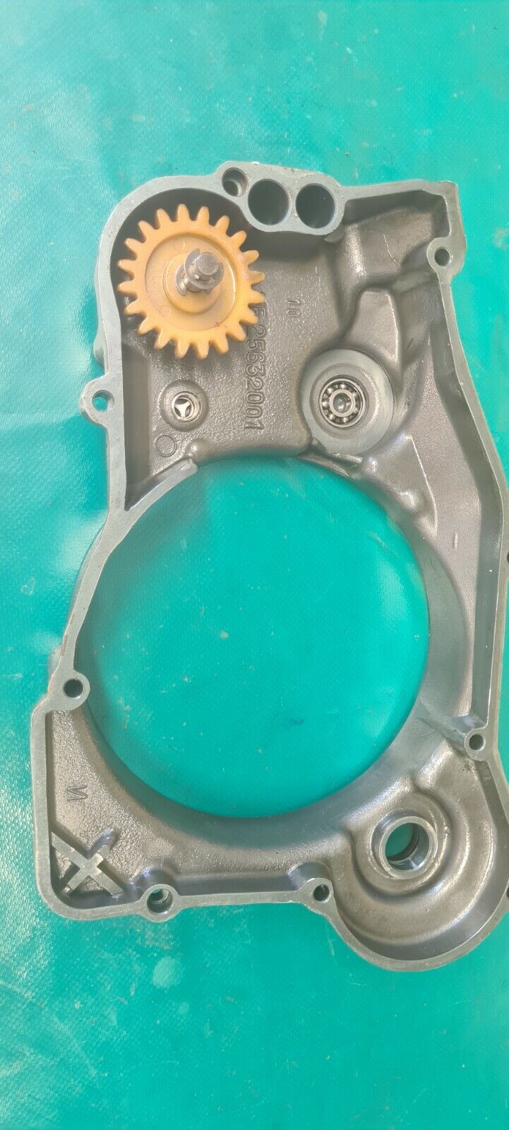 Carter creux côté embrayage et pompe à eau 250 EC Gas Gas 2002
