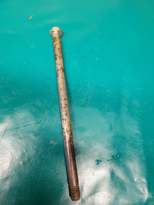 Axe de bras oscillant YAMAHA 125 DT lc modele 10V