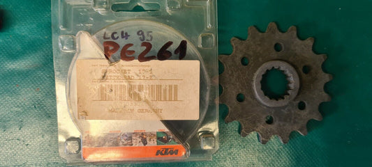 Pignon  KTM lc4 1995 (code PE261)