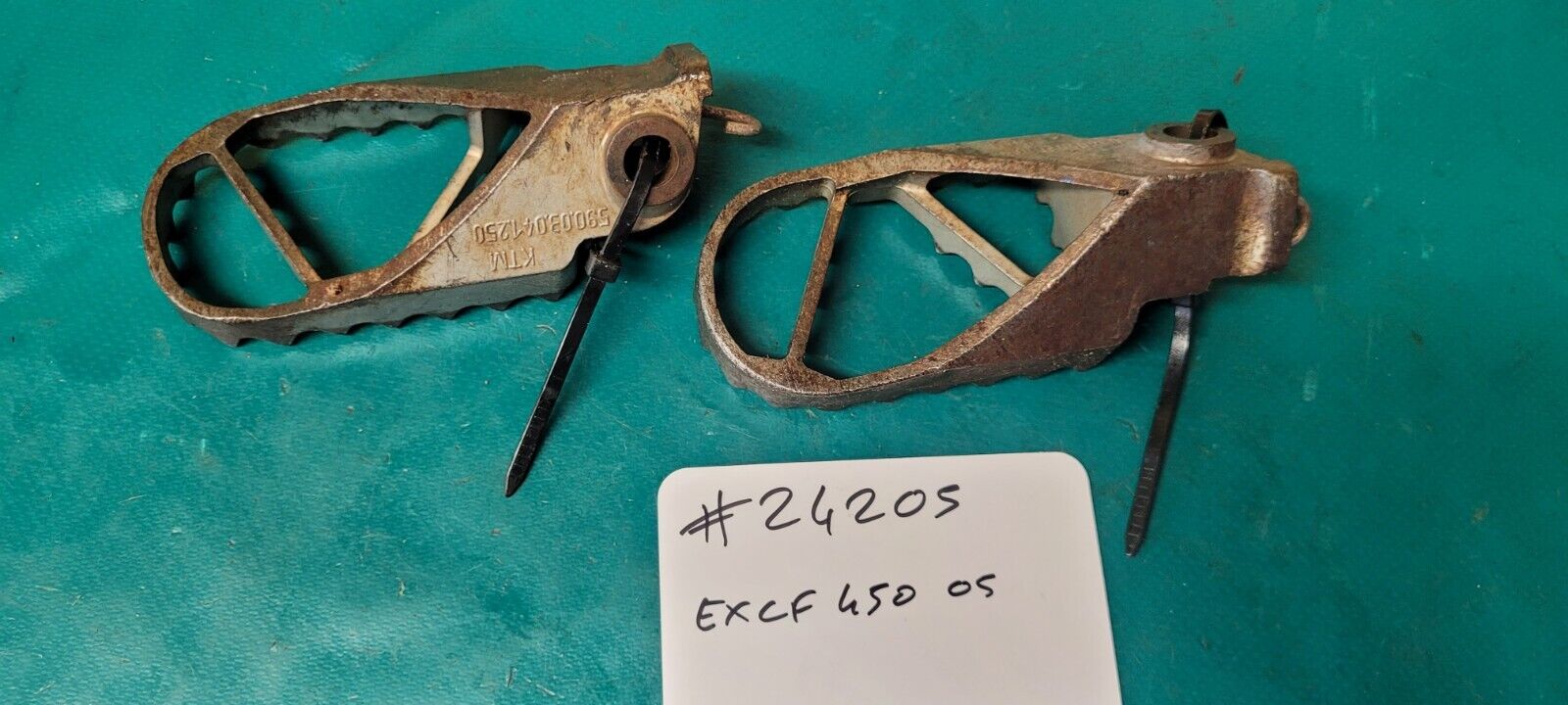 Jeu De Cale-pieds KTM 450 EXCf 2005 (24205)