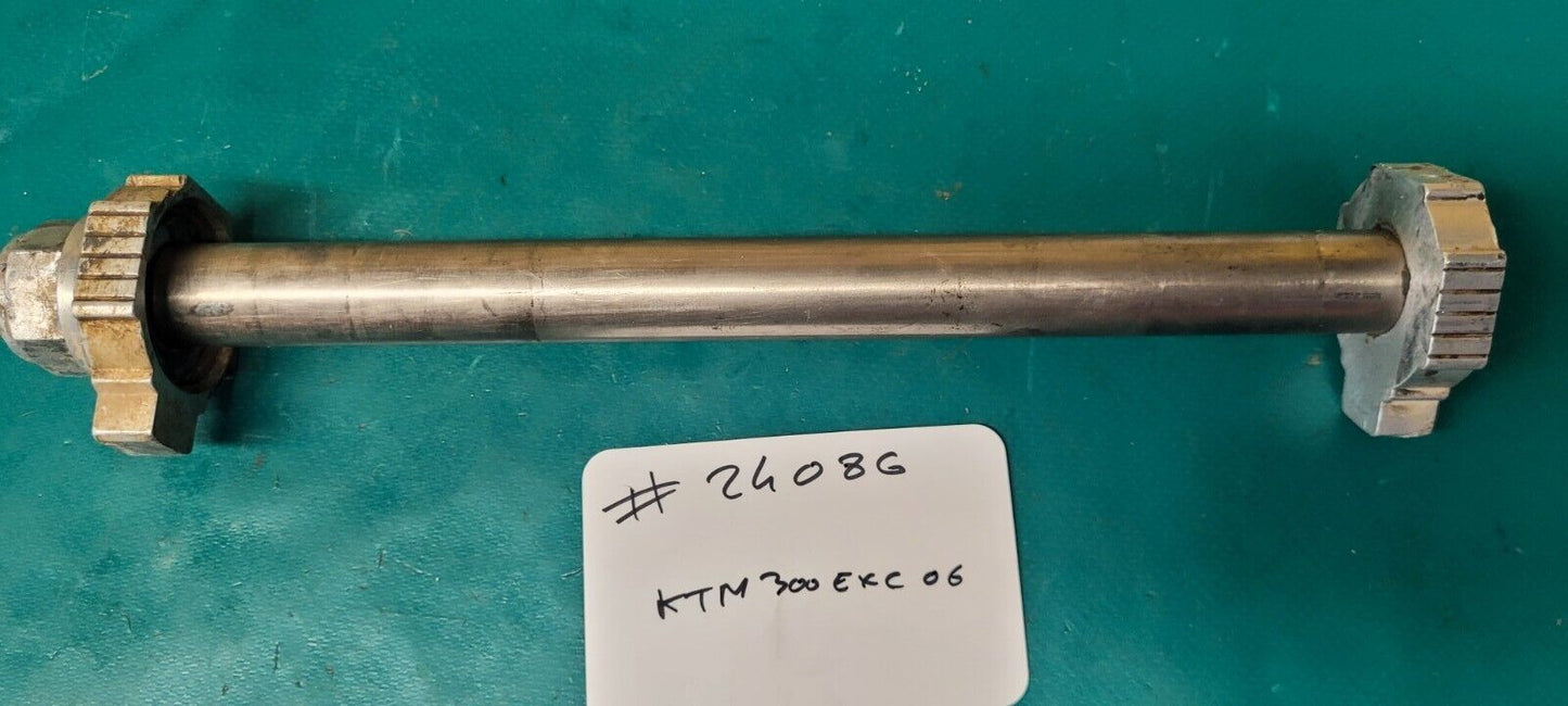 Axe De Roue Arrière 300 EXC KTM 2006 (24086)