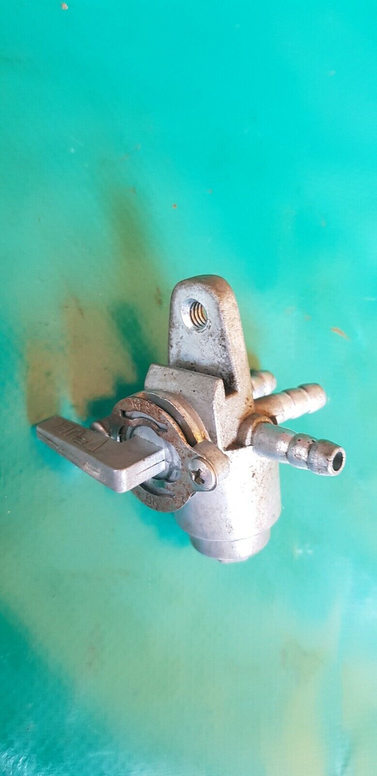 Robinet d'essence masaï masai 100cc 2t L100 A1 2004 (dinli)