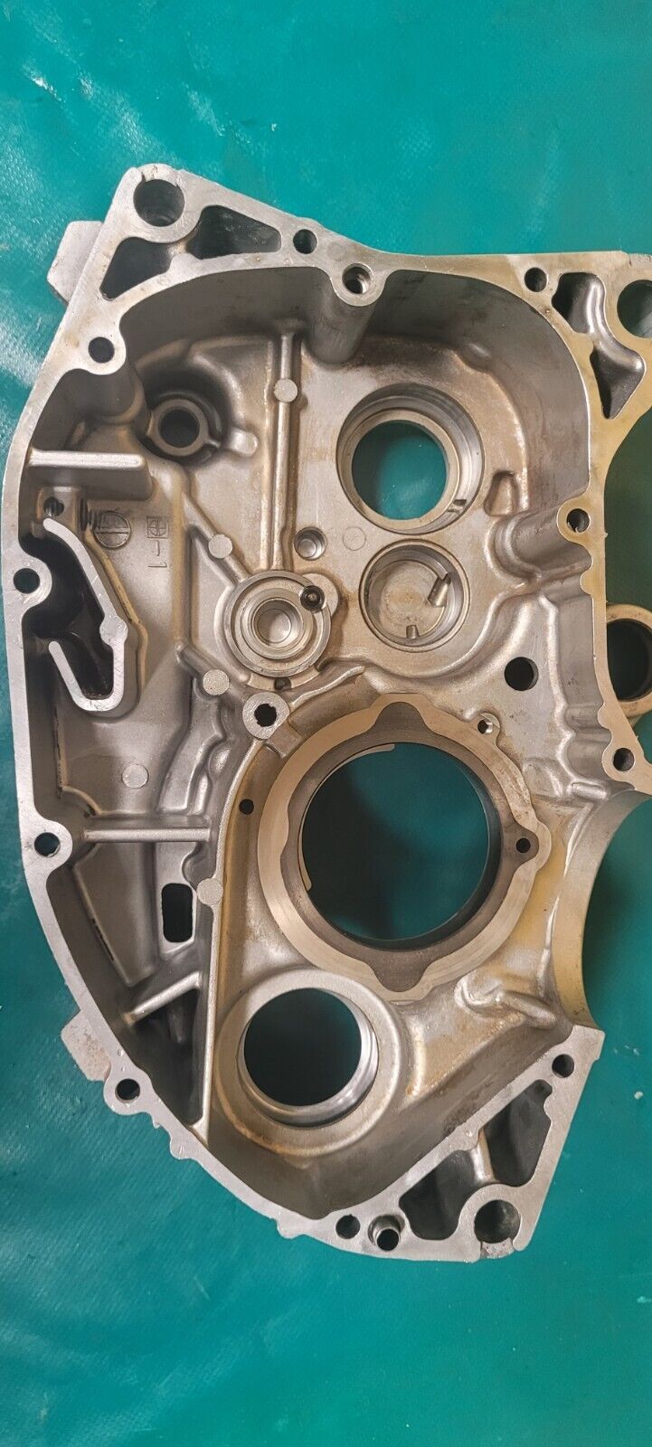 Carter moteur la paire KAWASAKI 125 eliminator 1999