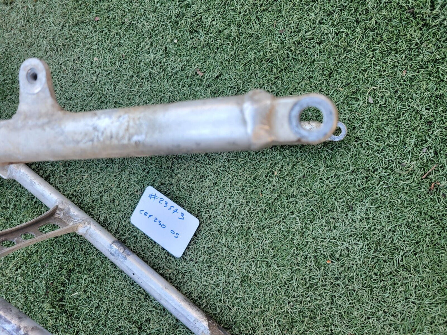 Boucle Arrière Demi Cadre Honda 250 CRF 2005 (#23573)