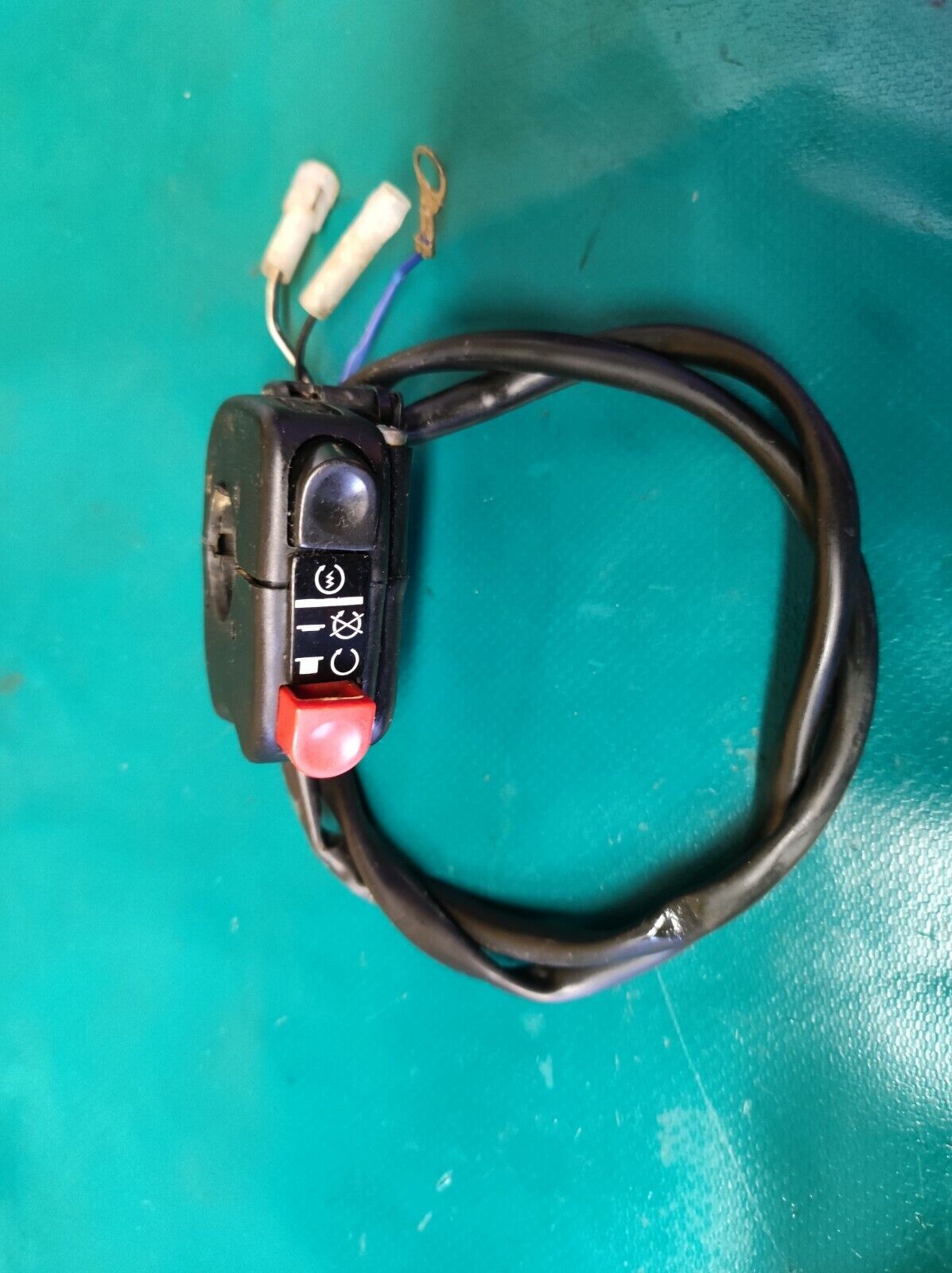 Commodo contacteur stop 250 Husqvarna TE 2006