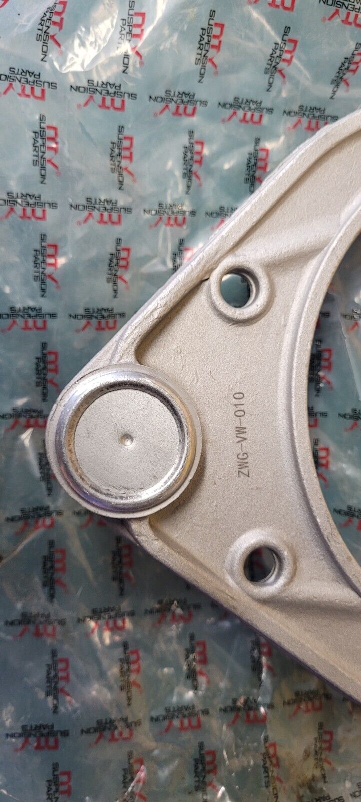 Porsche cayenne 955 q7 triangle de suspension av superieur voir ref (Auto A)