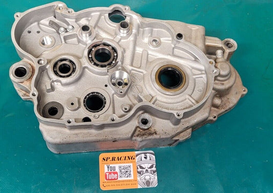 Carter Moteur Côté Embrayage KTM 450 EXCf 2005 59030004100r (24219)