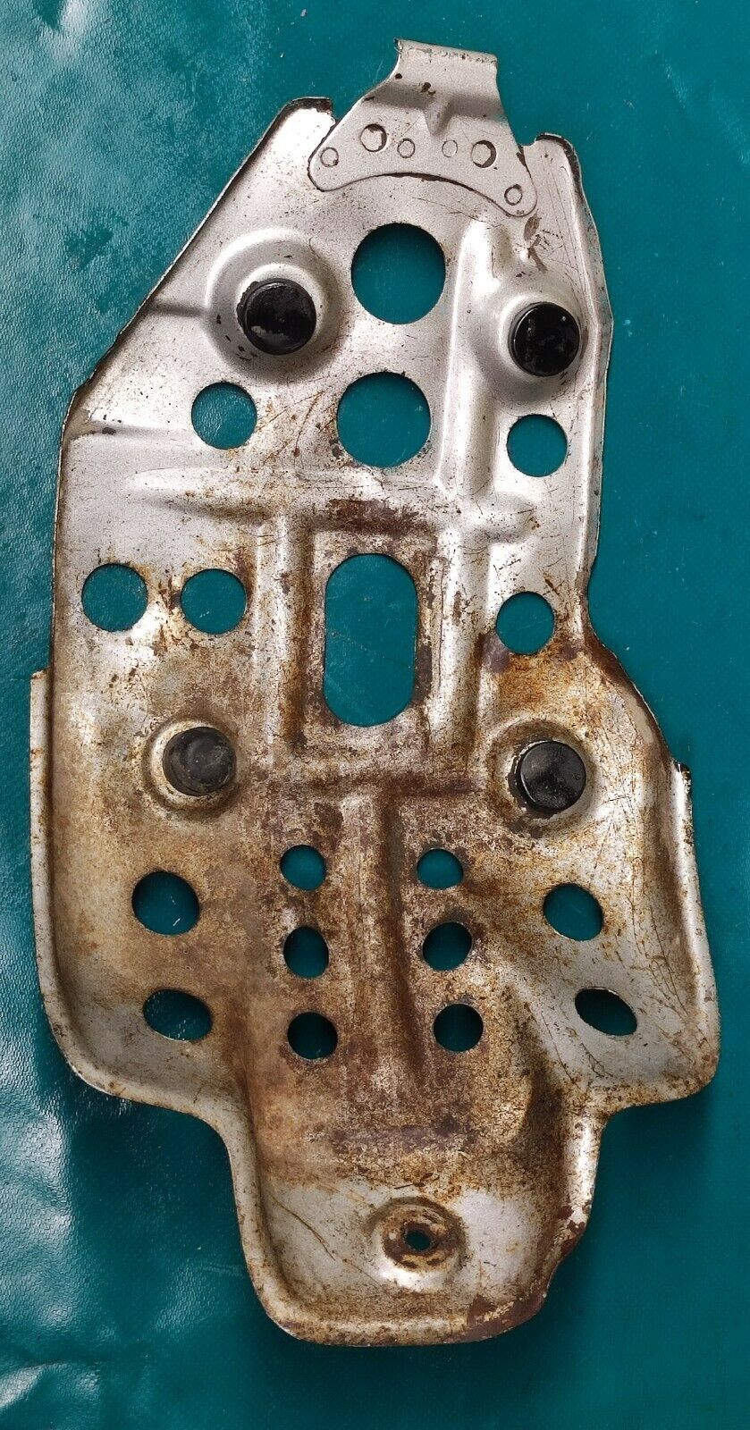 Sabot moteur YAMAHA 125 XT modele 12V