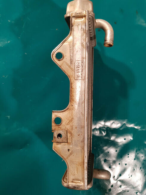 Radiateur côté sans bouchon HONDA 450 CRF HM de 2003