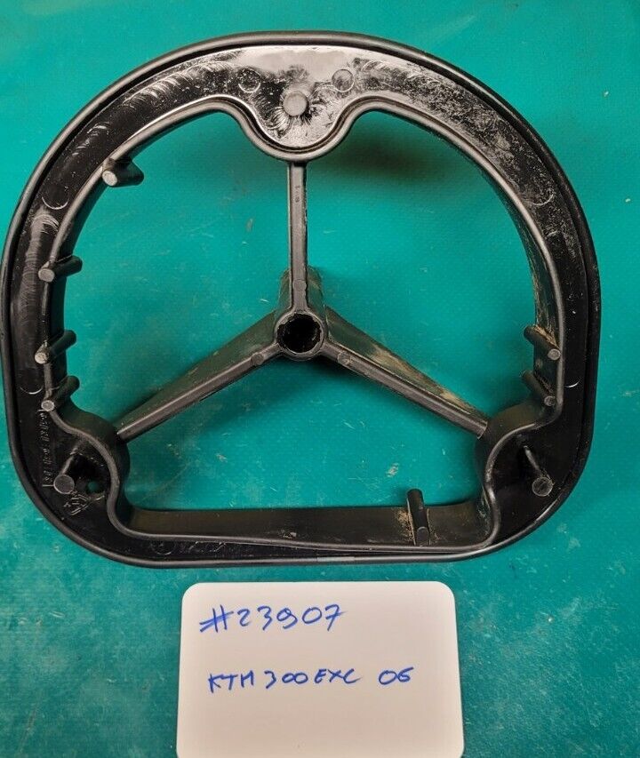 Araignée Support De Filtre À Air KTM 300 Exc 2006 (23907 )