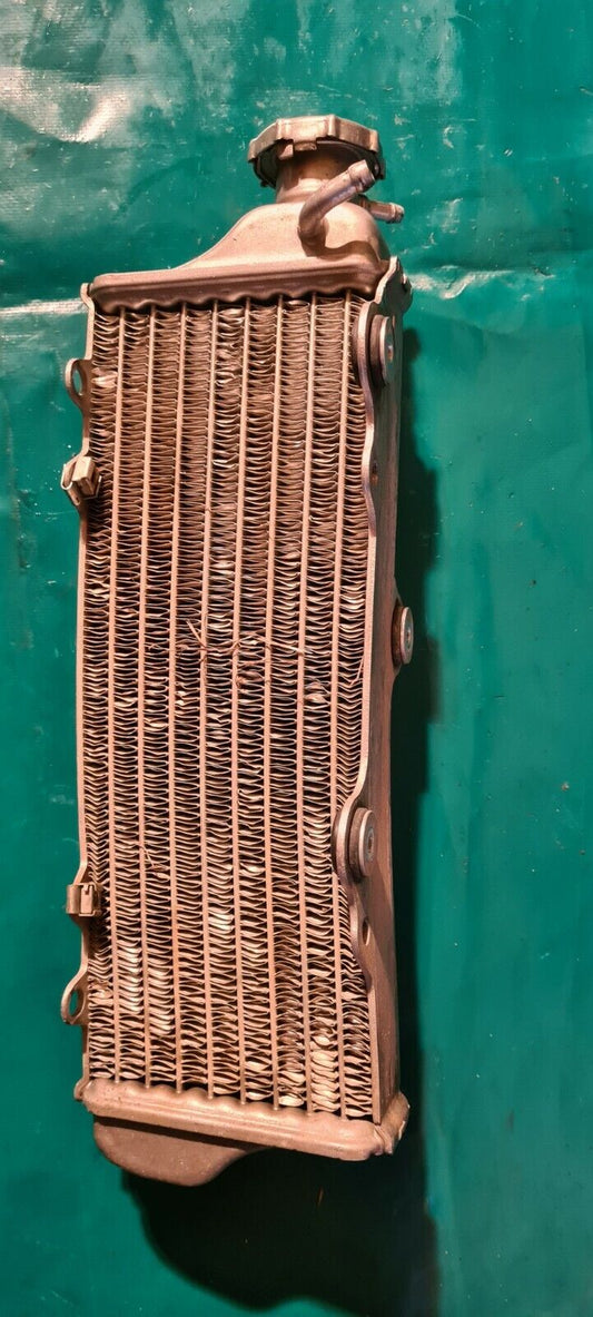 Radiateur côté avec bouchon HUSQVARNA 250TC 2010 (cross 4T)