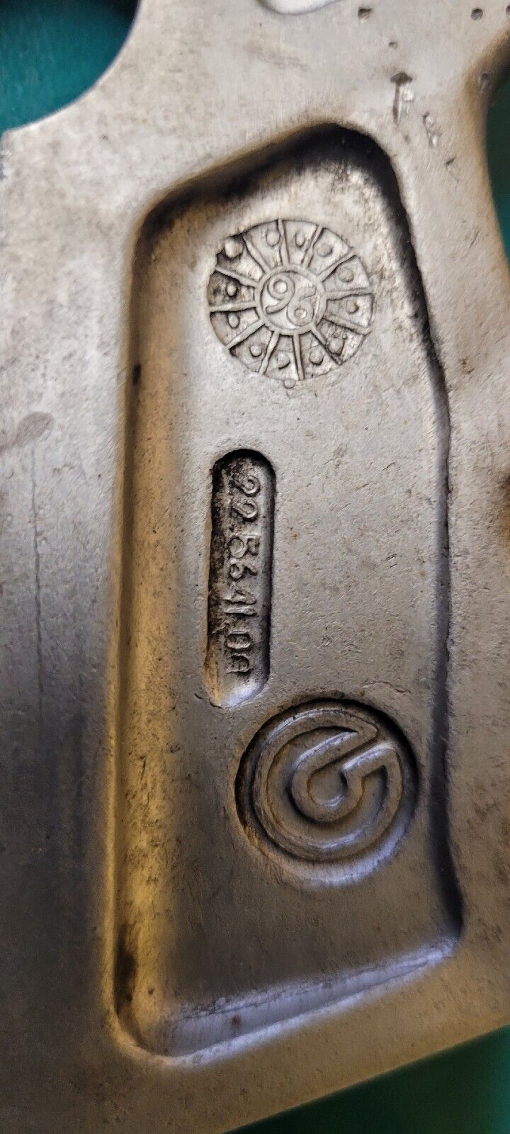 Patte De Fixation Étrier Arrière Brembo KTM sting 125 1996 (Idem Dt)