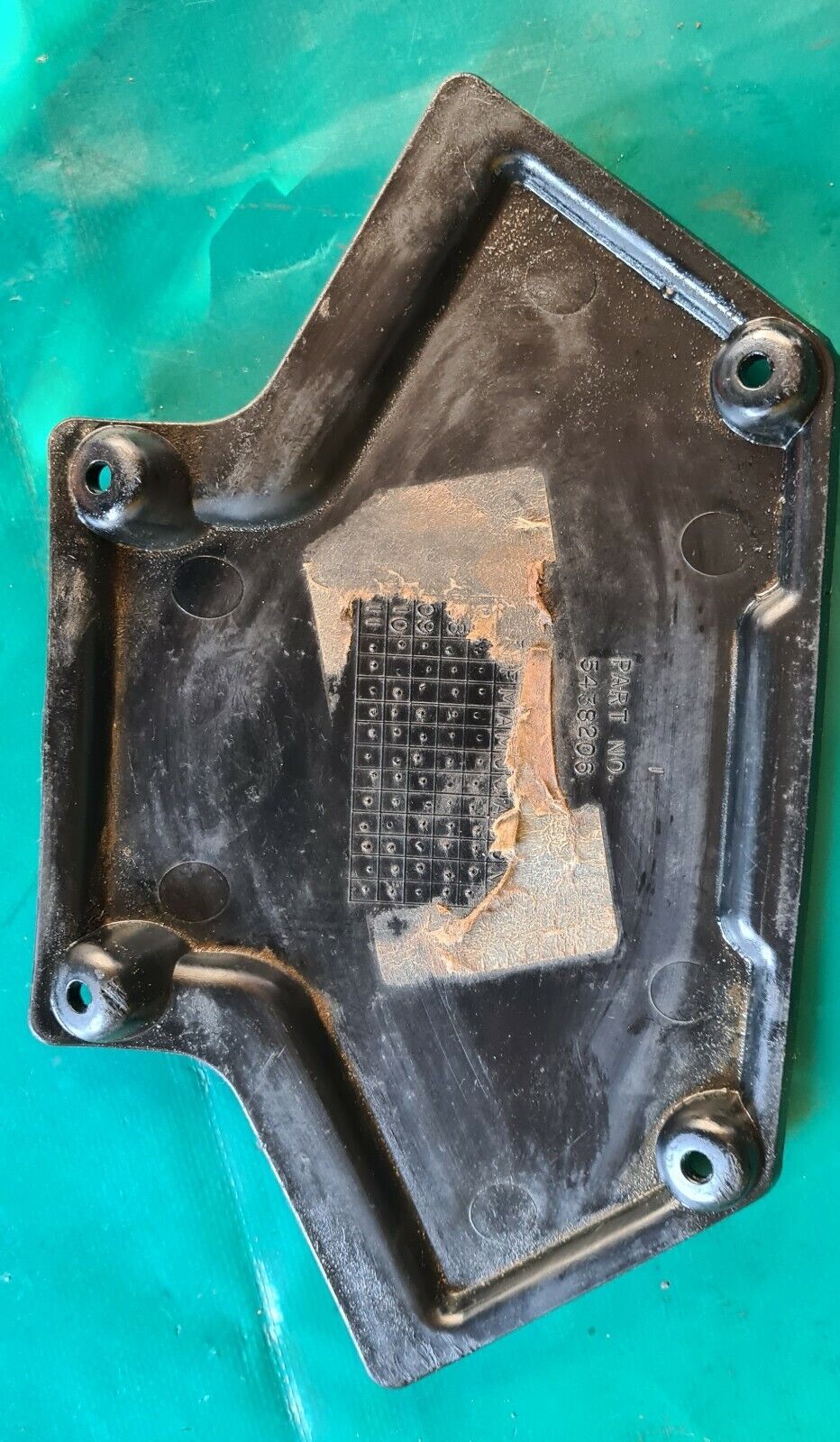 Plaque trappe cache treuil Polaris 900 RZR XP 2012