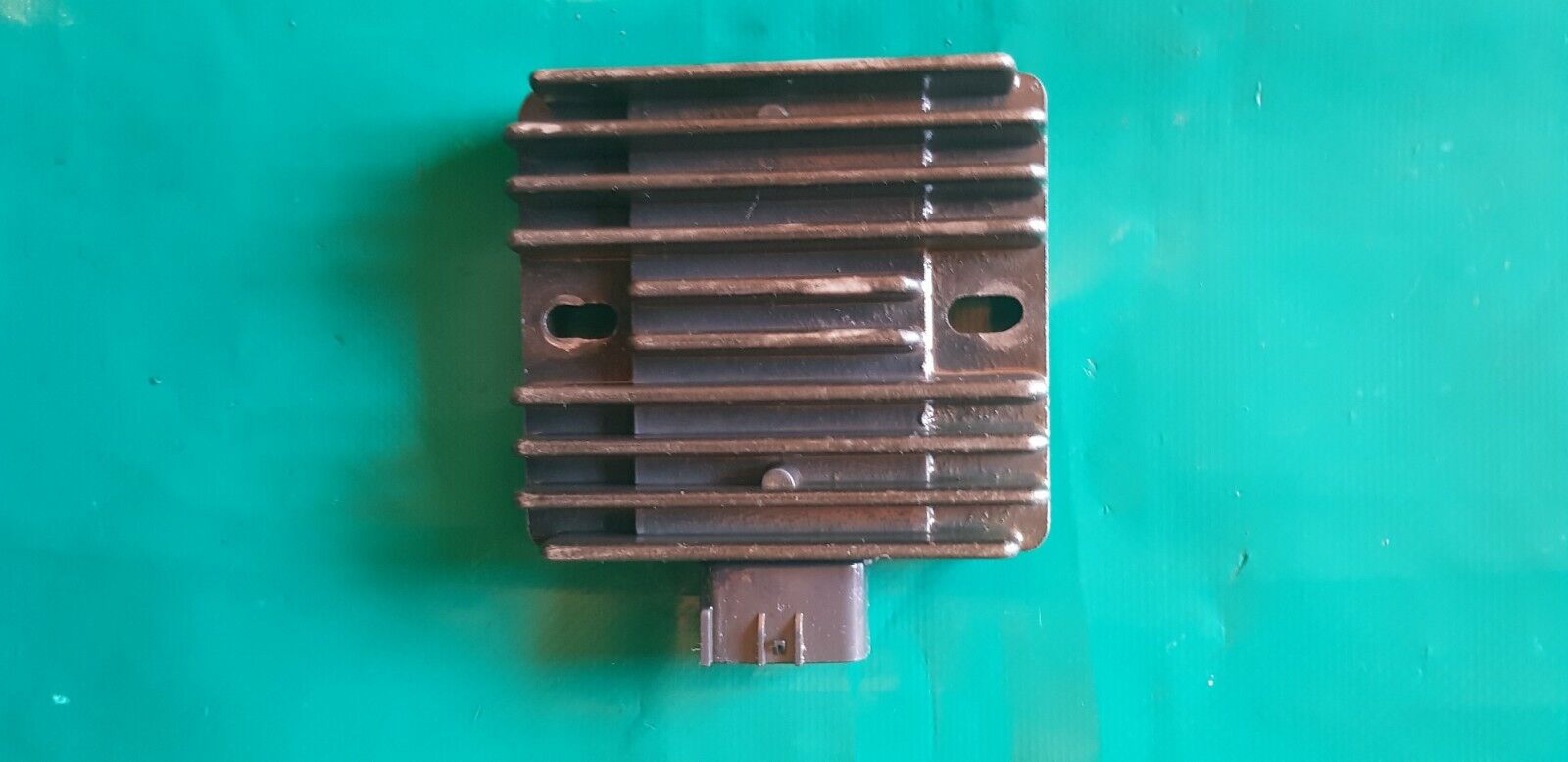 Régulateur de tension Yamaha 250 raptor 2007