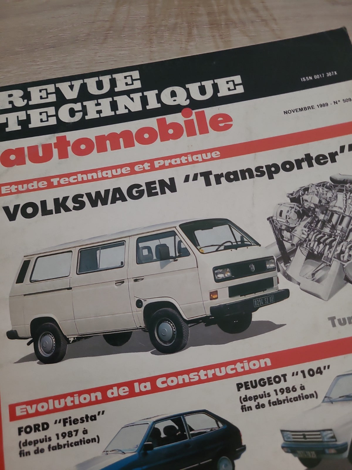 RTA Revue Technique Automobile Volkswagen Transporter Diesel 1989 (Liv220)