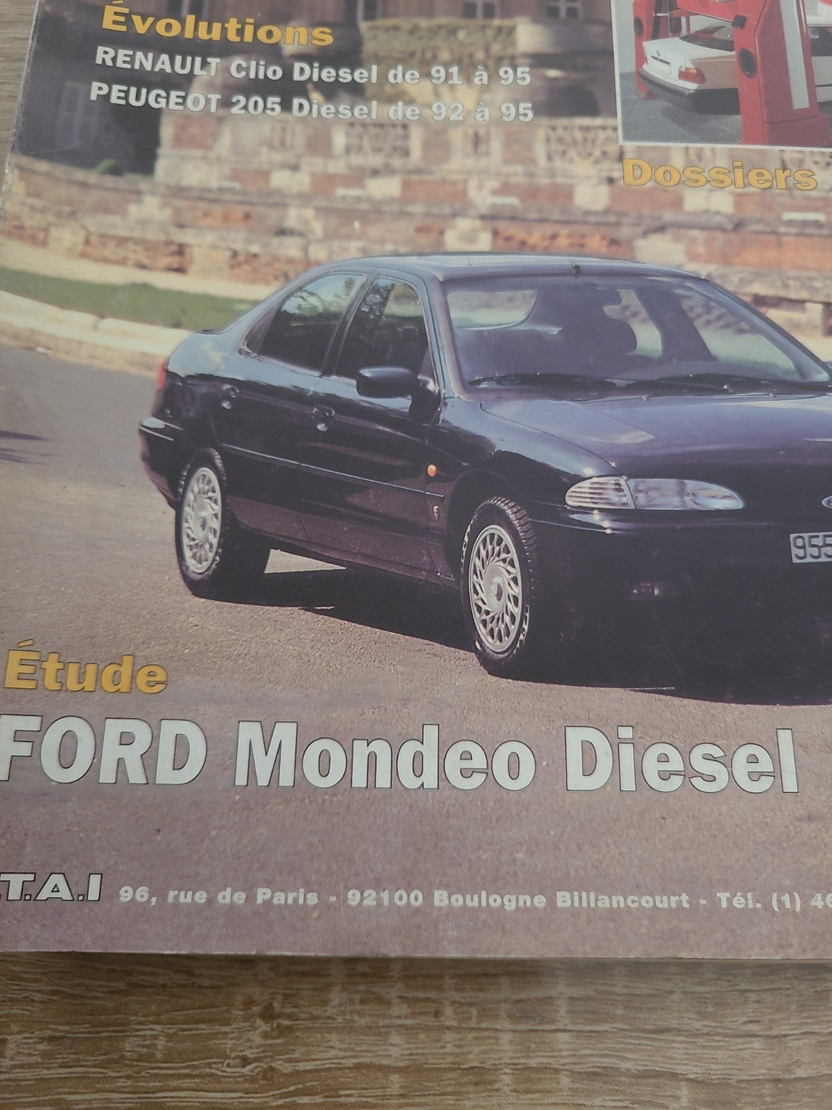 RTA Revue Technique Automobile Ford Mondeo Diesel 1995 (Liv204)