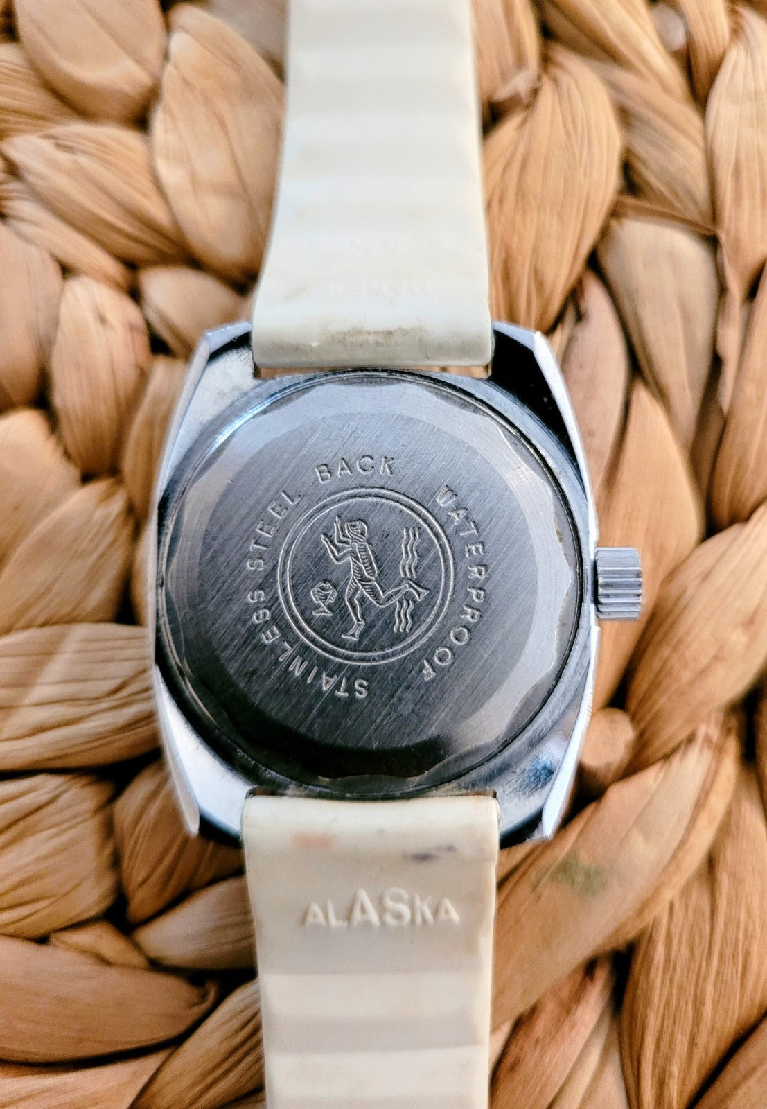 Montre plongeuse MIKAVA mécanique bracelet Alaska (Bij 1)