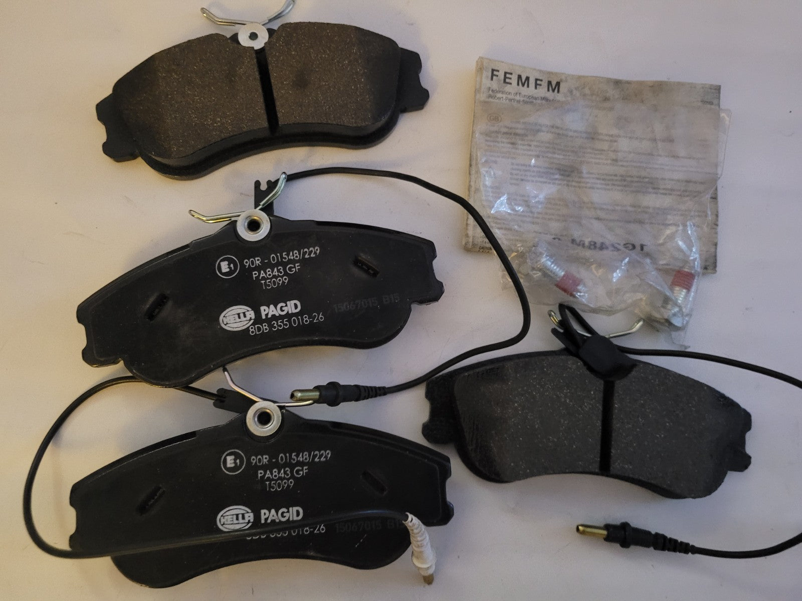 Jeu Plaquettes Av NEUF Peugeot Citroën Xsara 306 Partner 4082300362572 (#AUT297)