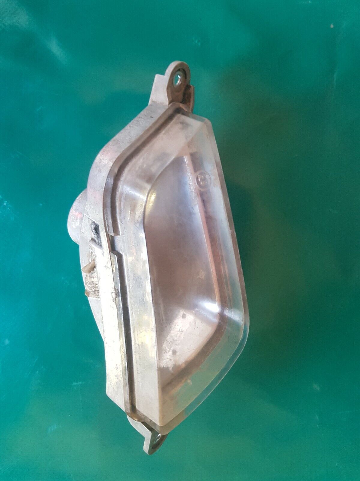 petit Phare avant droit masaï masai A700 2009 (dinli)