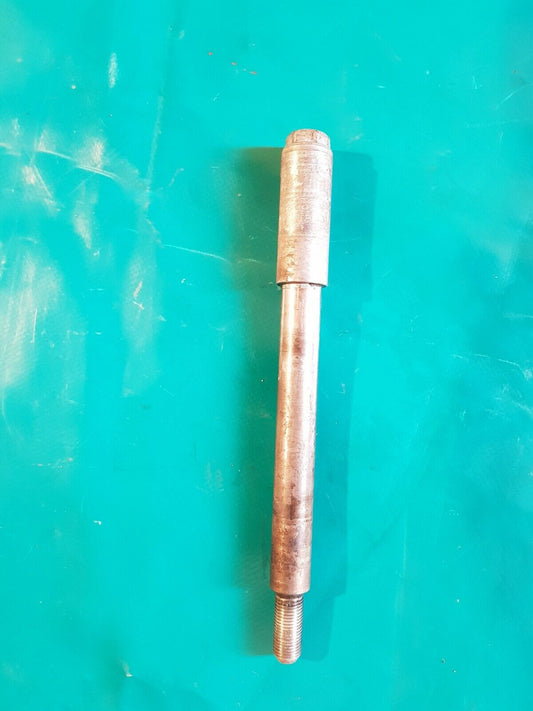 axe de roue avant  YAMAHA 125 YZ de 1989