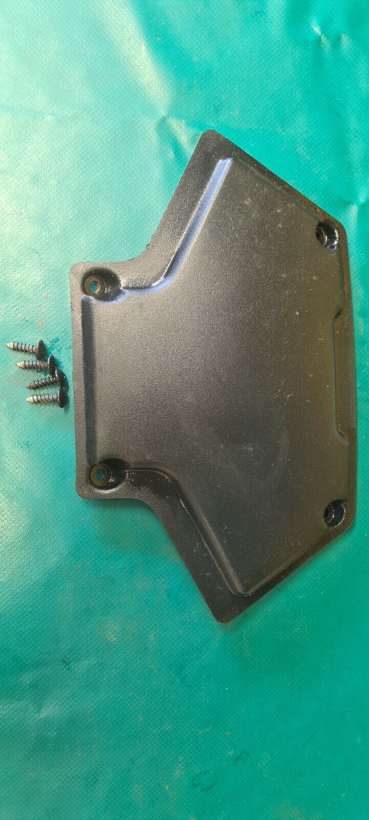 Plaque plastique emplacement treuil Polaris 900 RZR xp 2012