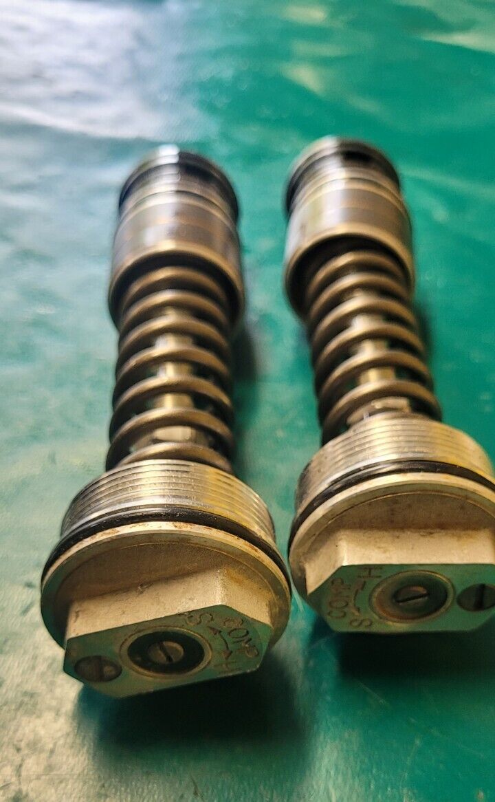 Bouchons De Fourche Avec Ressort Et Système De Réglage SHOWA 250 CRF 2005 #23936