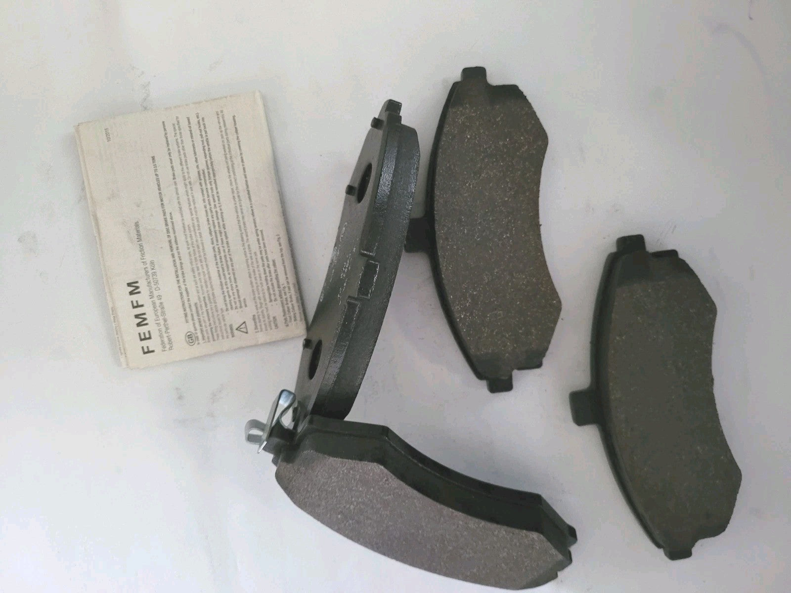 Plaquettes Neuf Avant HELLA Wva24031 Huyndai Matrix Kia (#AUT207)