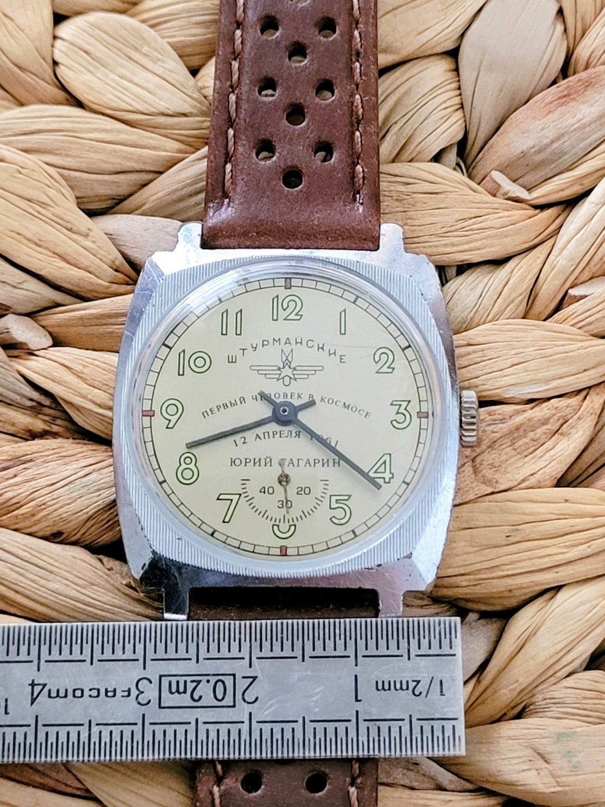 Montre Mecanique Ancienne POBEDA gagarine collector Soviétique (Bij 2)