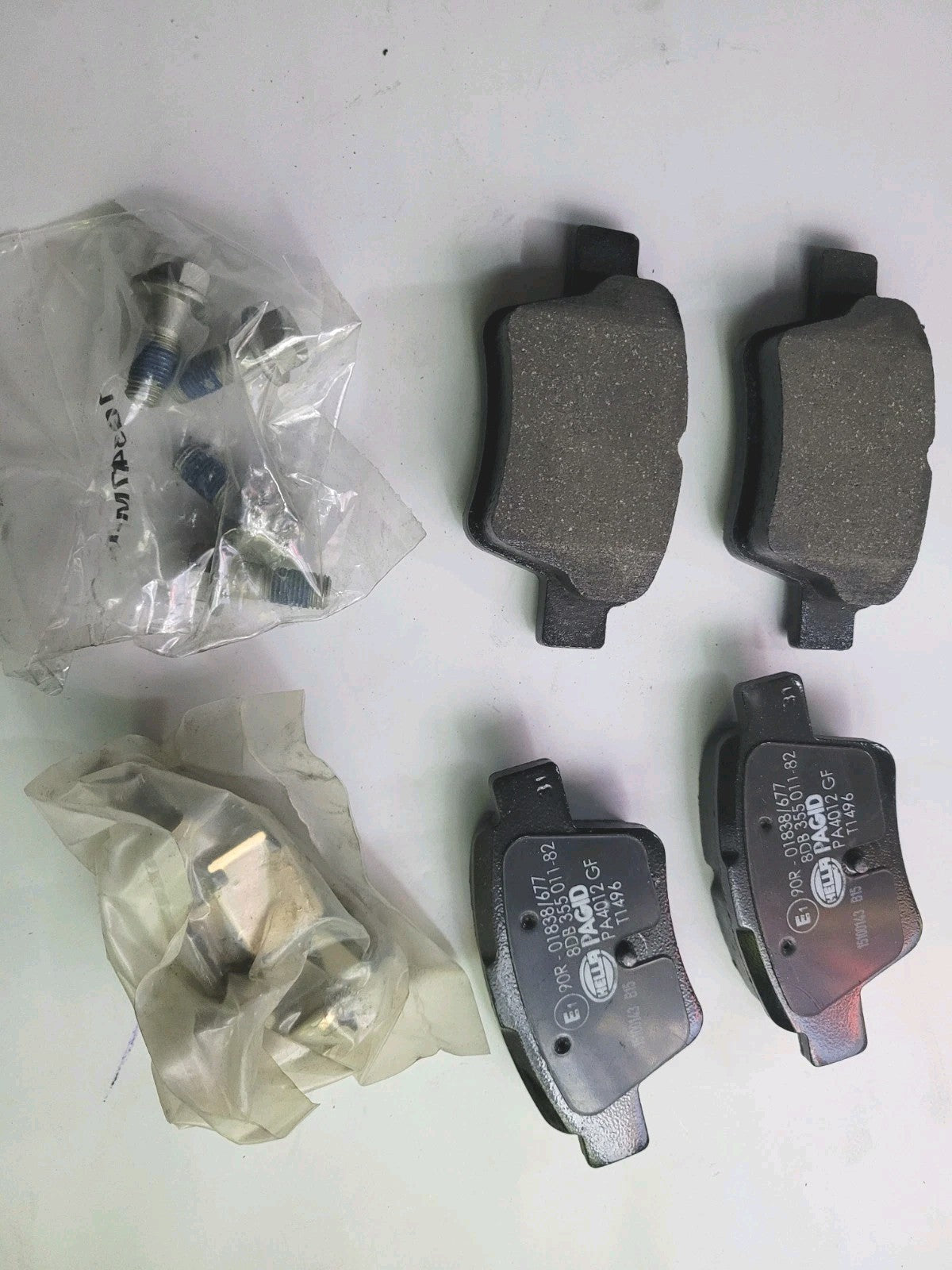 Jeu De Plaquettes Arrière Citroën Peugeot  Hella Pagid wva24150 (#AUT194)