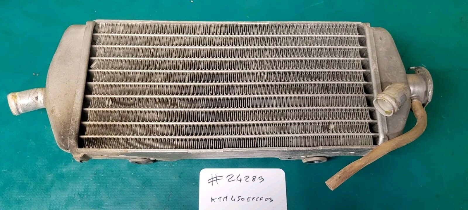 Radiateur Côté Avec Bouchon KTM 450 EXCF 2003 (24289)