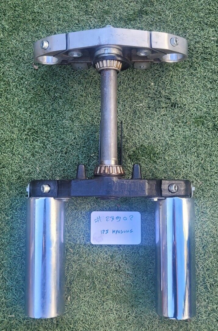 T de Fourche  HYOSUNG GV 125 Aquila 06 (23902)