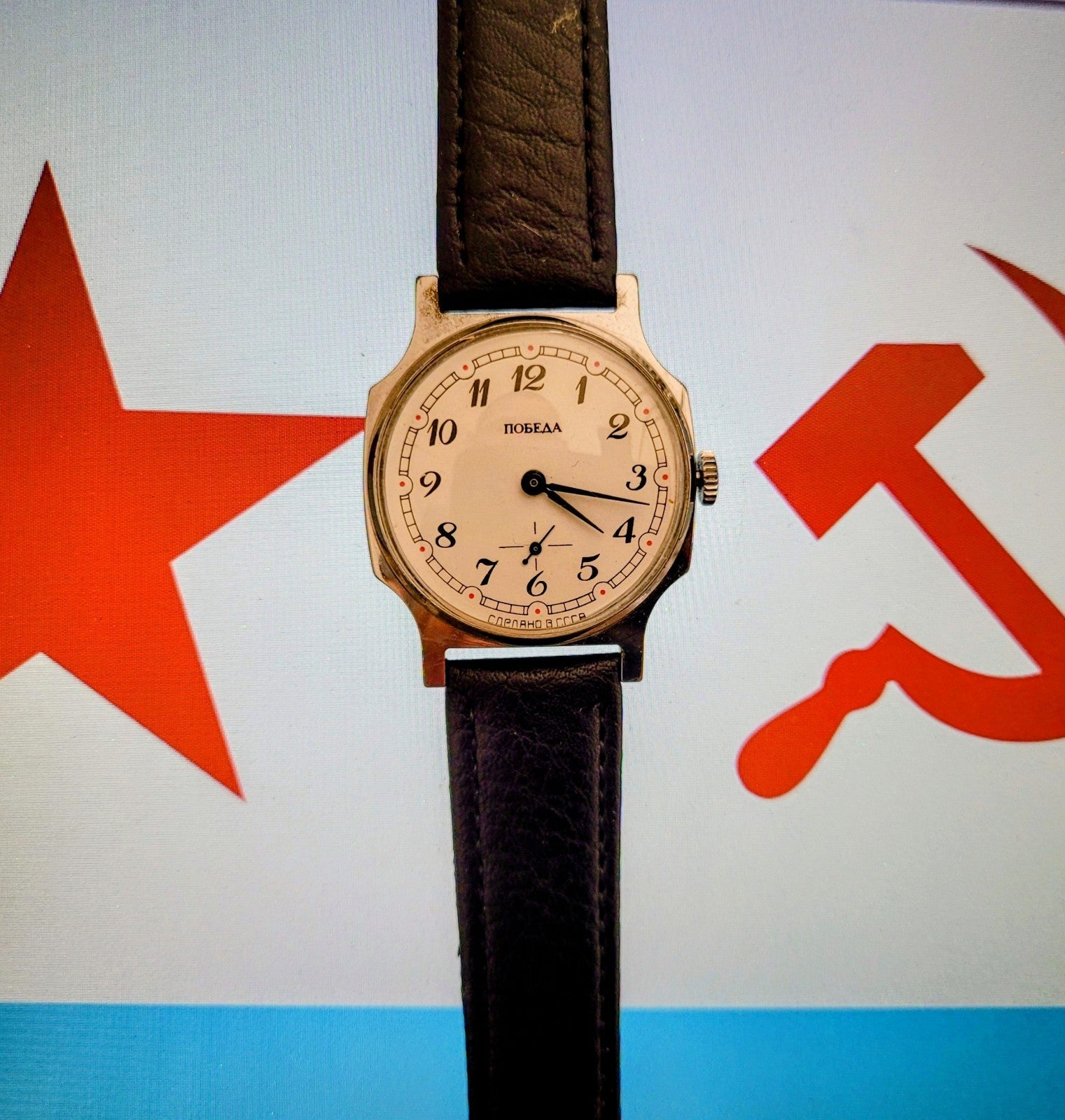 Montre mecanique POBEDA  ancienne soviétique, super collector (Bij 3)