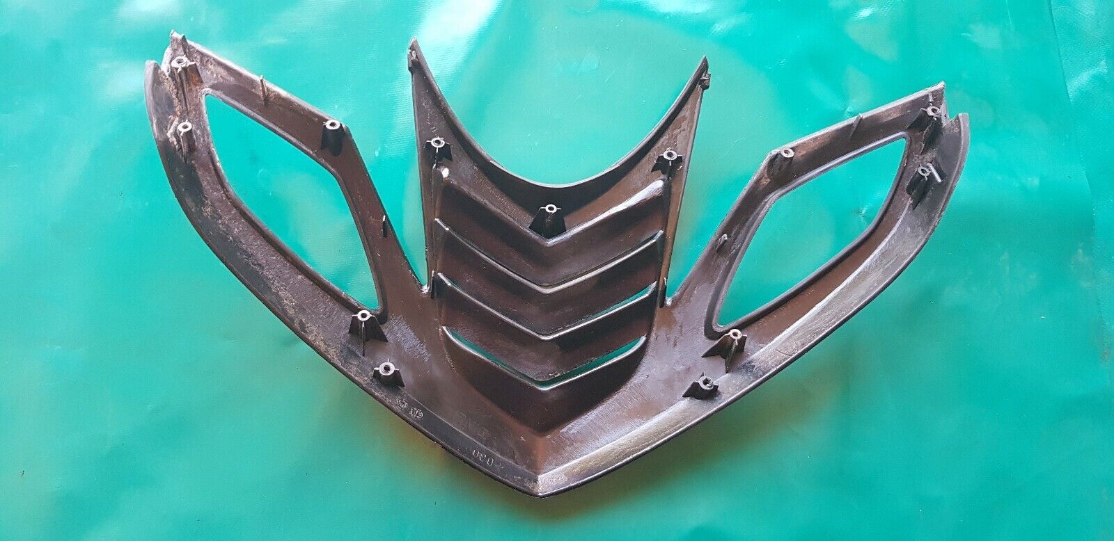 Calandre de face avant  masaï masai 100cc 2t  L100 A1 2004 (dinli)