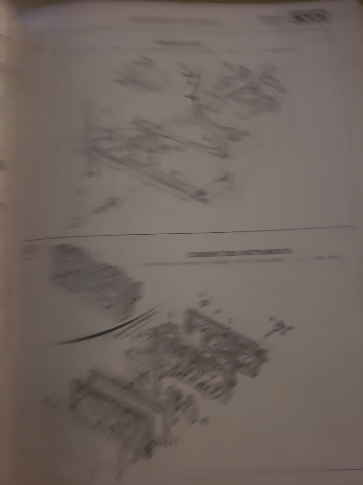 RTA Revue Technique Automobile Renault Trafic Livre Ancien 1983 (Liv239)